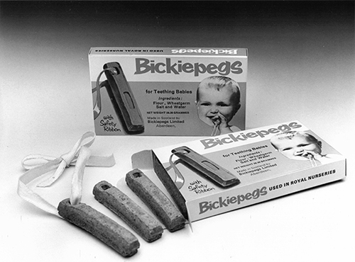 Bickiepegs Pack from C1950